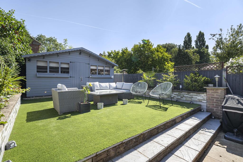 Additional image 20 of High Street, London Colney, AL2