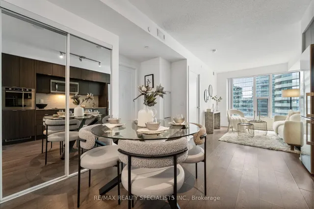 Additional image 3 of 10 York St Unit 2502