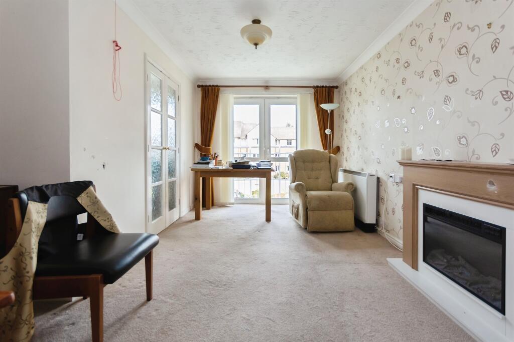 Additional image 19 of Stratford Road, Hall Green, Birmingham