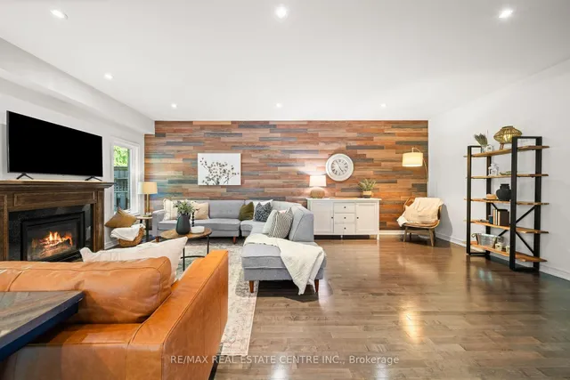 Additional image 14 of 441 Stonehenge Dr Unit 16