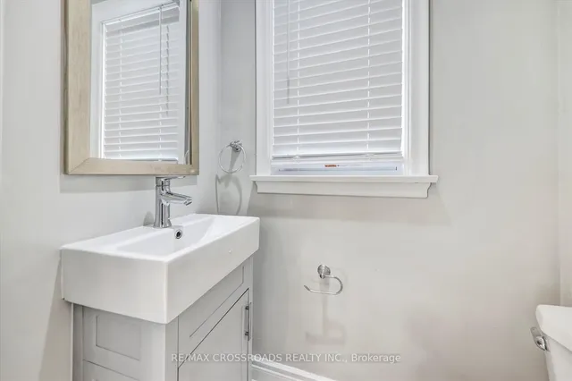 Additional image 15 of 31 Benlight Cres