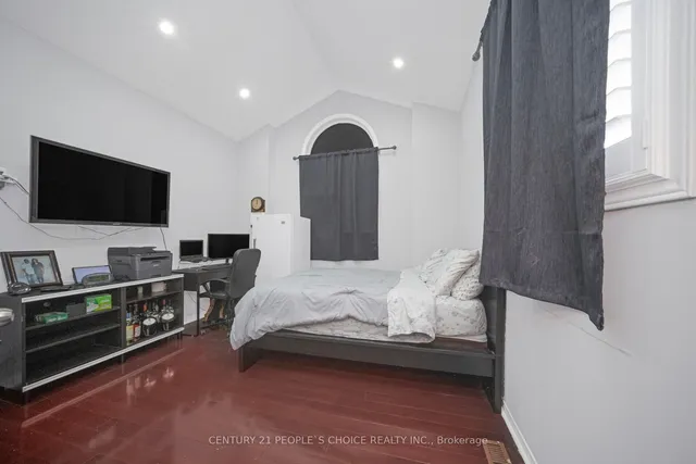 Additional image 24 of 2 Checkerberry Cres