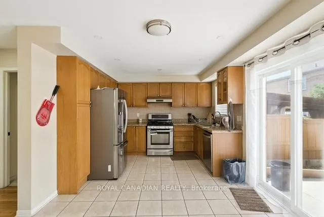 Additional image 4 of 112 Saintsbury Cres