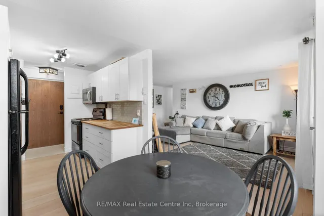 Additional image 16 of 4 Avalon Pl Unit 305