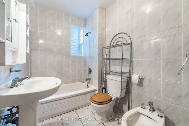 Additional image 12 of 106 Via Italia