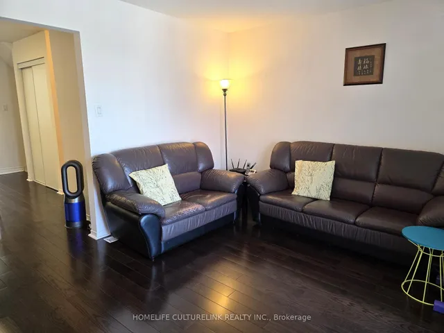 Additional image 14 of 813 Sandhurst Circ