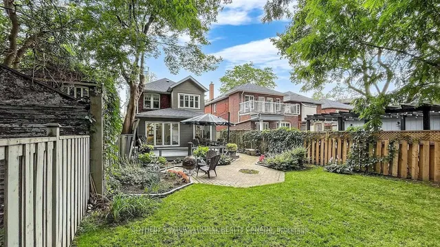 Additional image 12 of 182 Duplex Ave