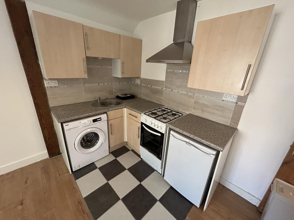Additional image 3 of Kings Road, London Colney, ST. ALBANS