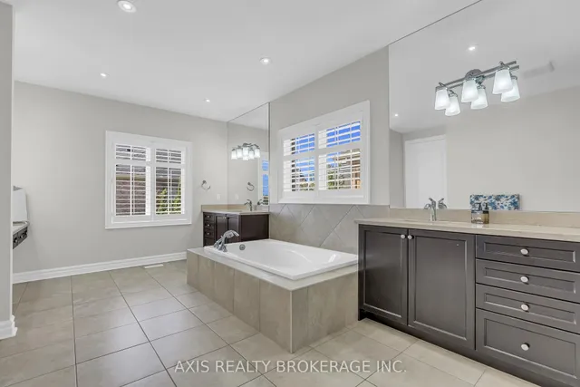 Additional image 31 of 48 Kelways Circ