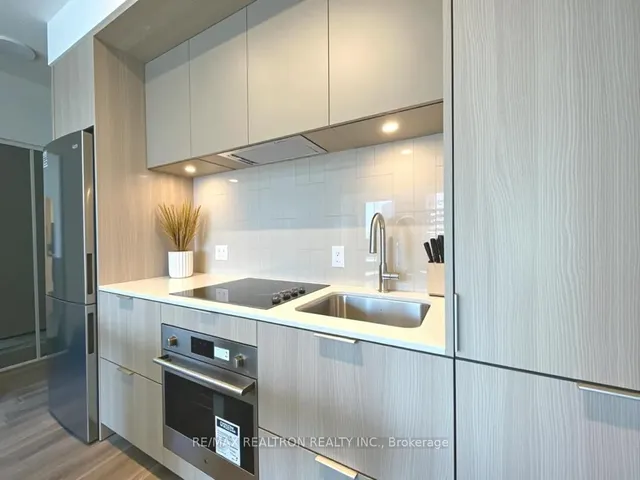 Additional image 18 of 130 River St Unit 2404