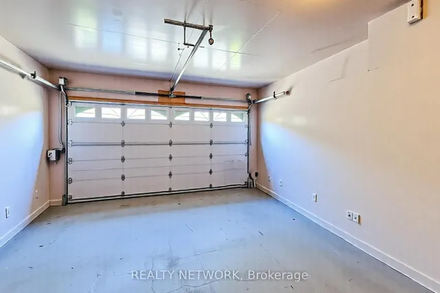 Additional image 4 of 26 Colin Cres