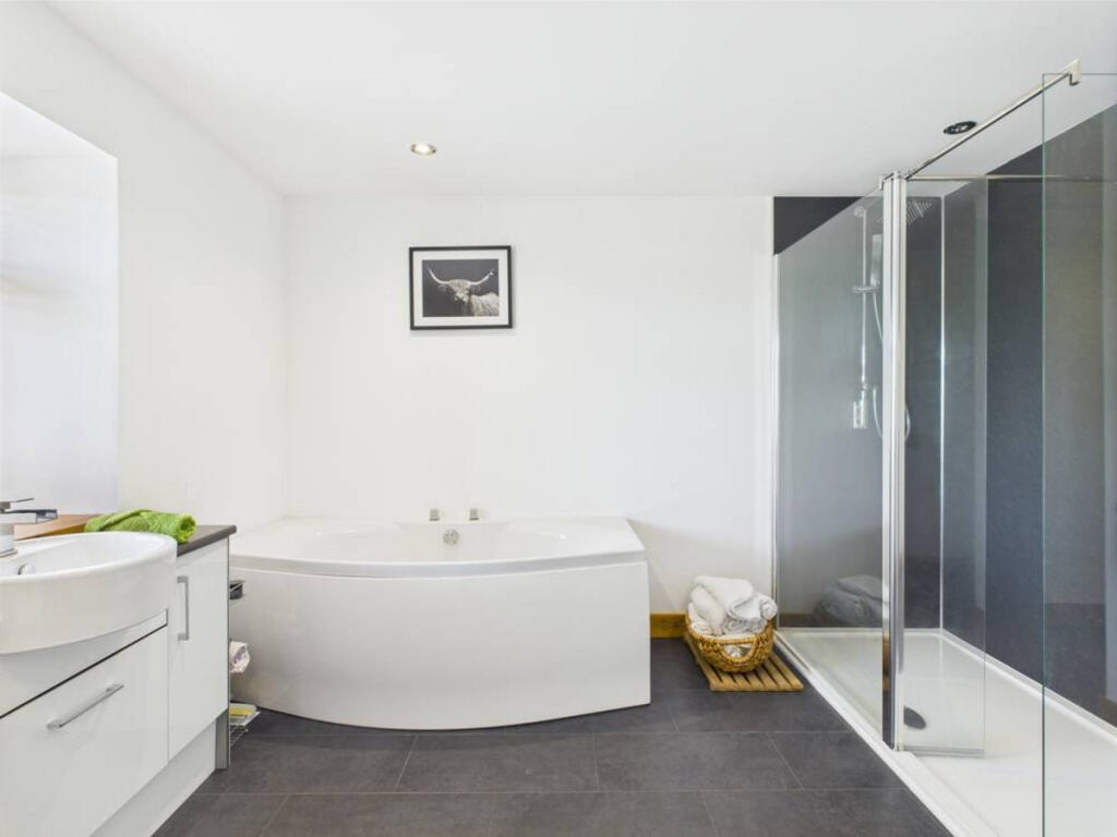 Additional image 18 of Millbrex, FYVIE, AB53