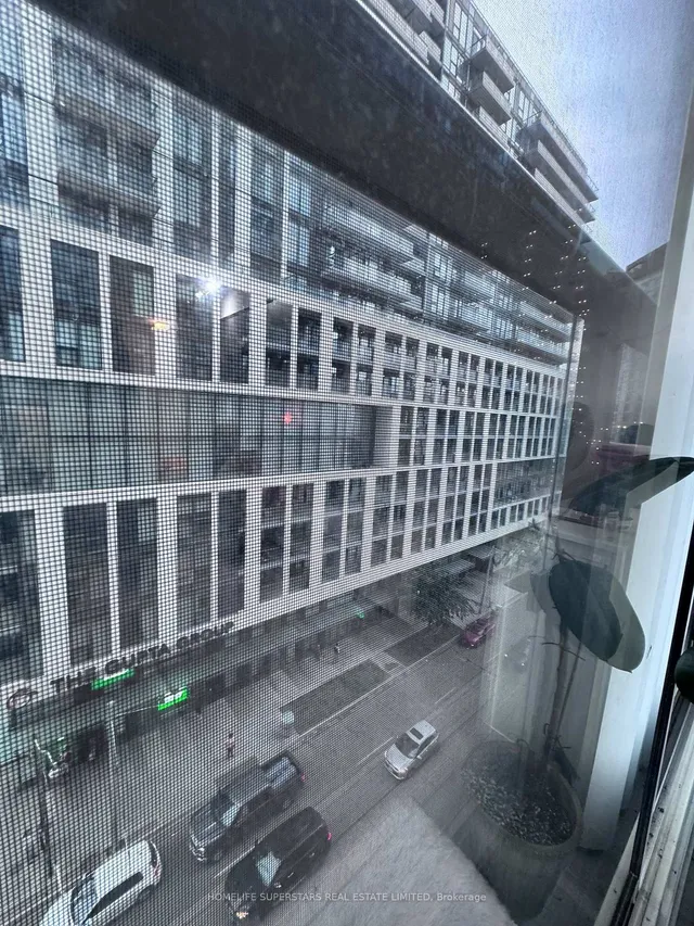 Additional image 16 of 181 Dundas St Unit 611