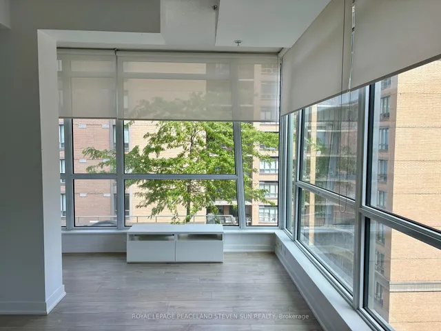 Additional image 9 of 199 Richmond St Unit 1004