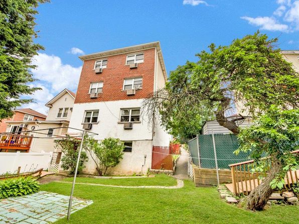1455 Kennellworth Place, Bronx, NY 10465