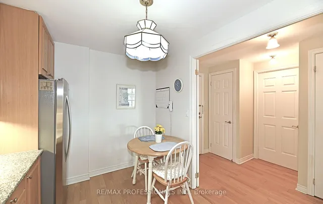 Additional image 14 of 3085 Bloor St Unit 504