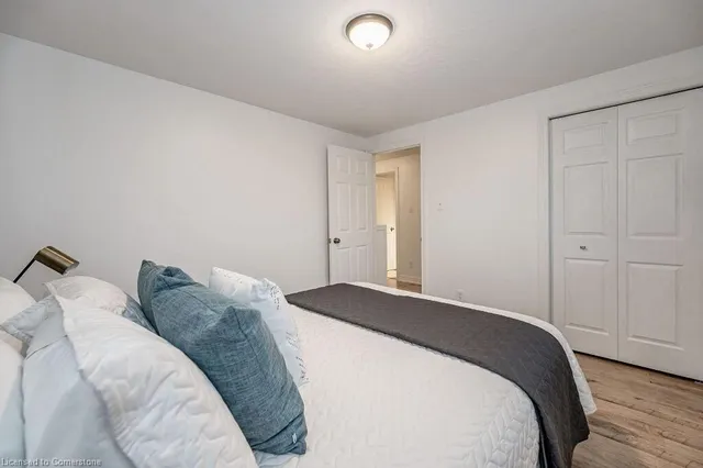 Additional image 23 of 61 Schueller St