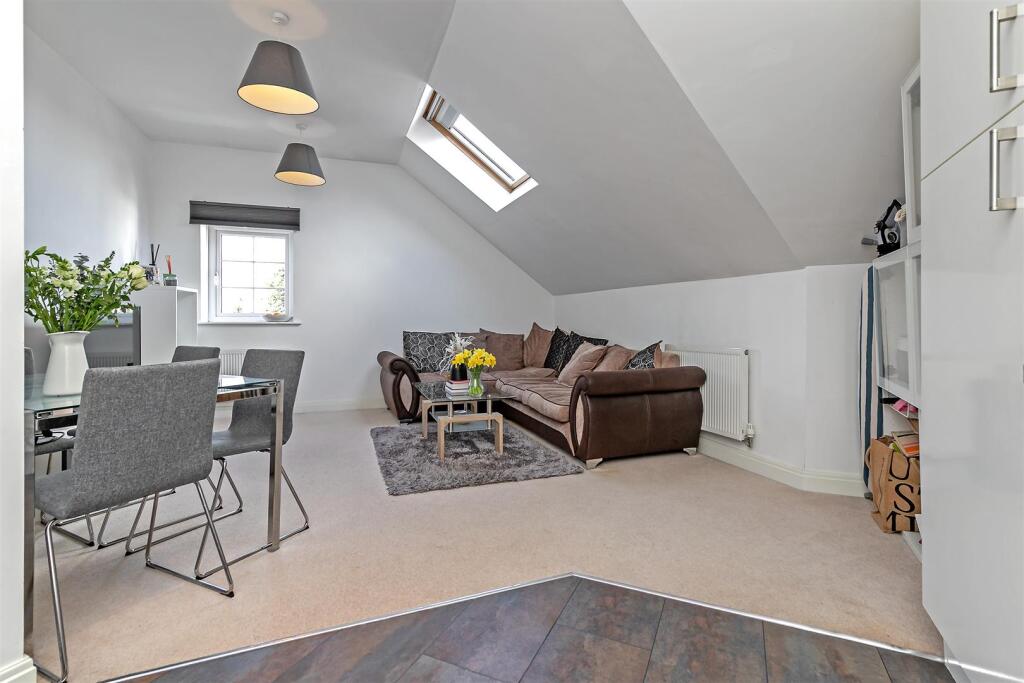 Additional image 4 of Millstone Way, Harpenden