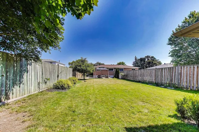 Additional image 38 of 116 Fallingdale Cres