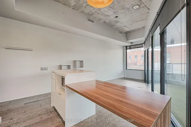 Additional image 25 of 383 Sorauren Ave Unit 209