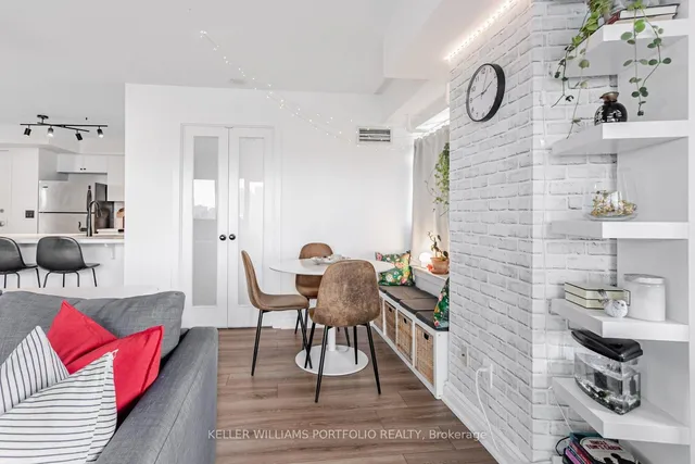 Additional image 11 of 255 Richmond St Unit 1205