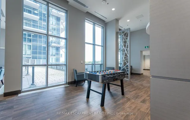 房产图片 6 - 加拿大伯灵顿Fairview街2087号504单元