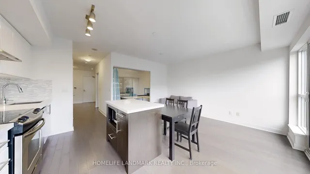 Additional image 17 of 58 Orchard View Blvd Unit 308