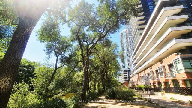 Additional image 33 of 2220 Lakeshore Blvd Unit Uph08