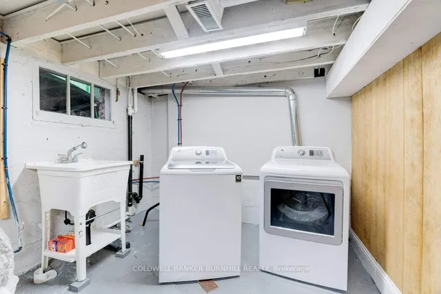 Additional image 35 of 54 Flamboro St