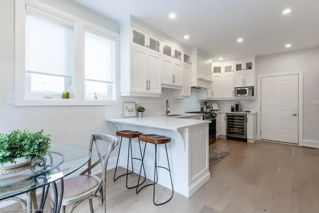 Additional image 47 of 84 Sandollar Dr