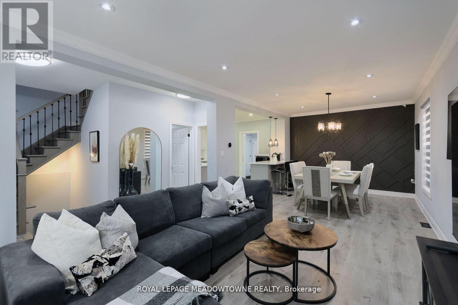 Property image for 260 ATHOL STREET E|Oshawa (Central), Ontario L1H1K3