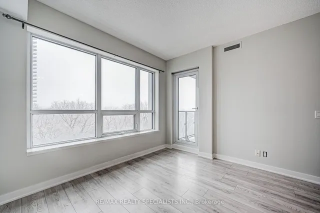 房产图片 14 - 多伦多湖滨大道2220号601单元