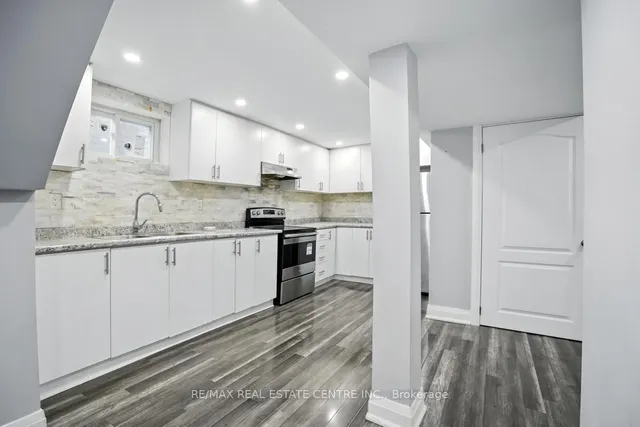 Additional image 28 of 21 Chopin Cres