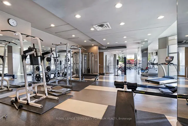 Additional image 28 of 228 Queens Quay Unit 702