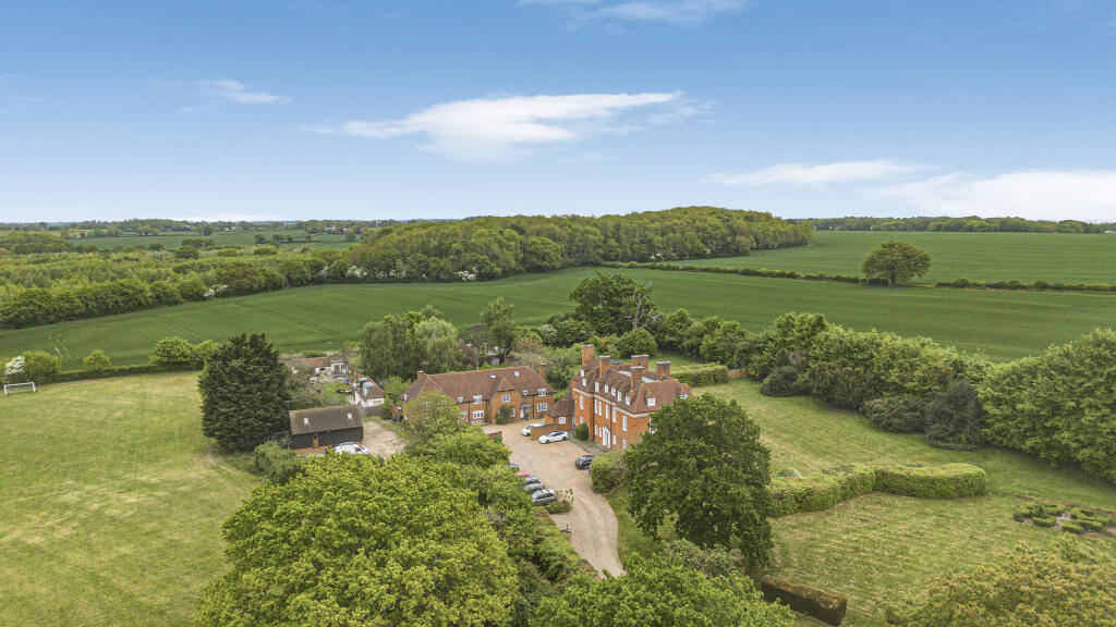 Additional image 49 of Fairshot Court, Woodcock Hill, Sandridge, St. Albans, Hertfordshire