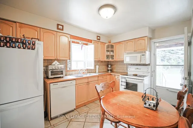 Additional image 21 of 347 Harvie Ave