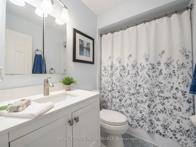 Additional image 15 of 54 Crossovers St