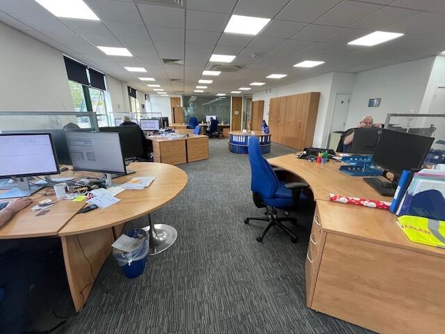 房产图片 4 - 英国AL9 5DA哈特菲尔德大北路85号