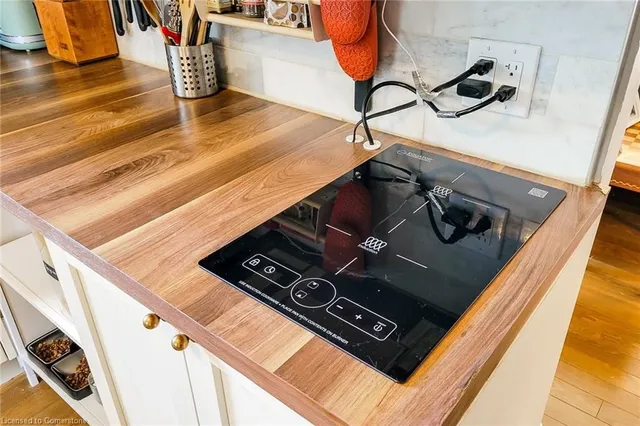 Additional image 28 of 345 Hawkridge Ave