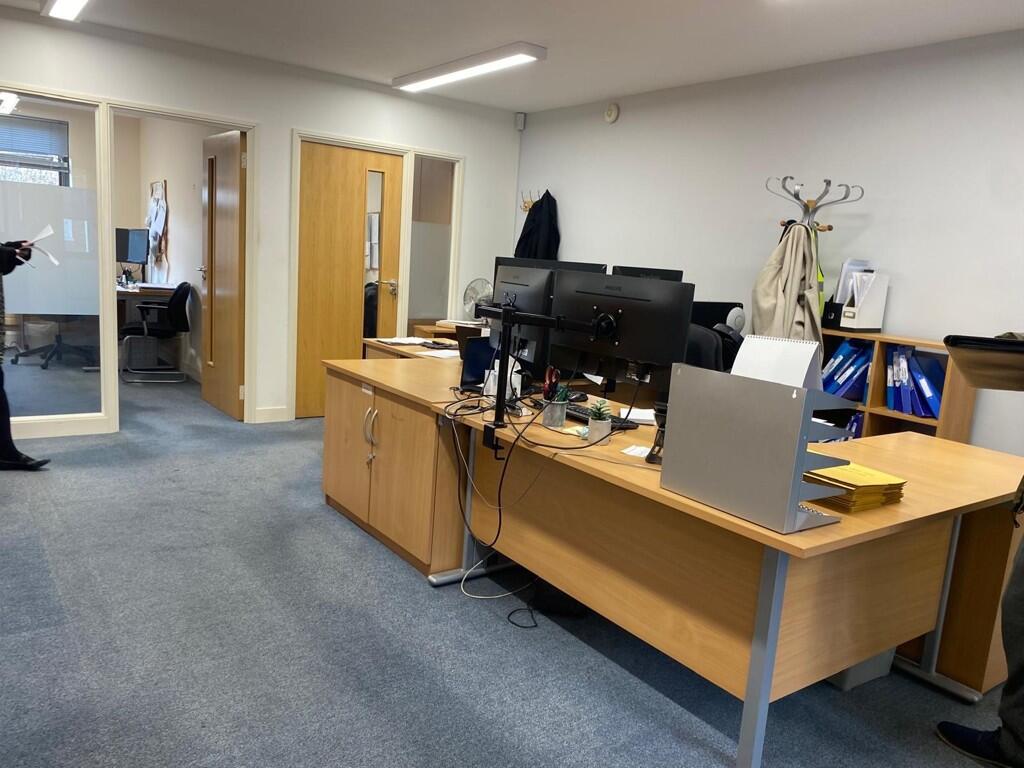 Additional image 5 of First Floor Alban Row, 27-31 Verulam Road, St. Albans, Hertfordshire, AL3