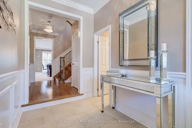 Additional image 5 of 235 Jessie Caverhill Passage