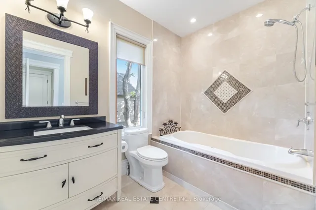 Additional image 27 of 275 Martin St