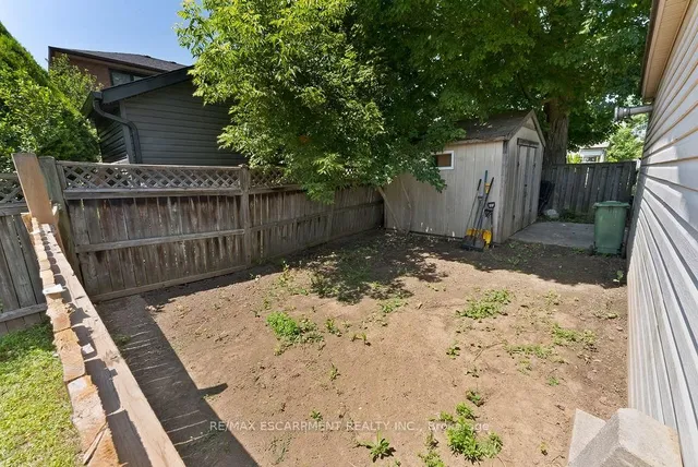 Additional image 38 of 172 ANNABELLE St