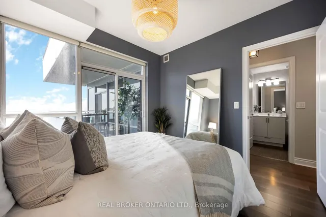 Additional image 23 of 16 Brookers Lane Unit 1110