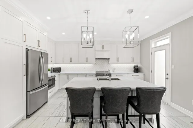 Additional image 13 of 107 Avanti Cres