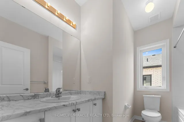 房产图片 38 - 873 Logan Dr