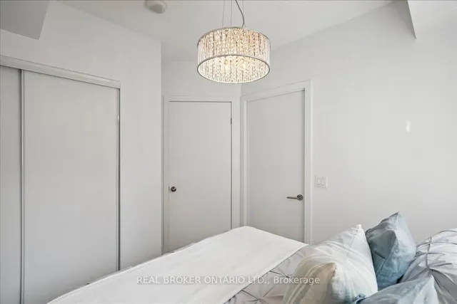 Additional image 15 of 525 Adelaide St Unit 215