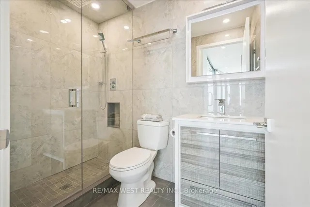 Additional image 7 of 103 The Queensway Unit 2304