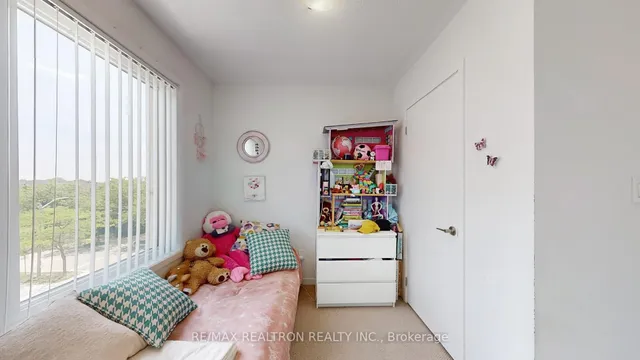 房产图片 25 - 多伦多第十二街260号第5单元