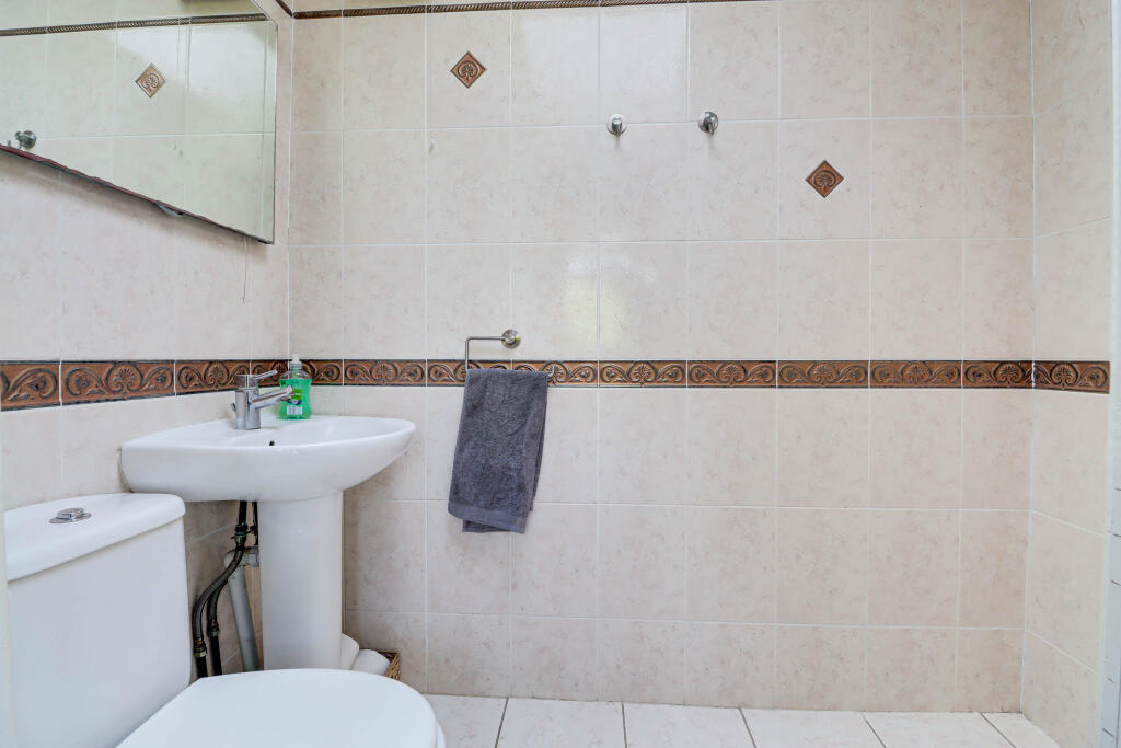 Additional image 19 of Watford Road, Chiswell Green, St Albans, AL2